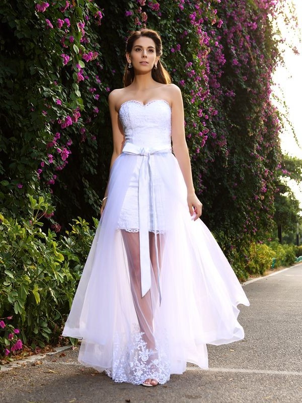 Applique Sweetheart Trumpet/Mermaid Long Sleeveless Tulle Wedding Dresses