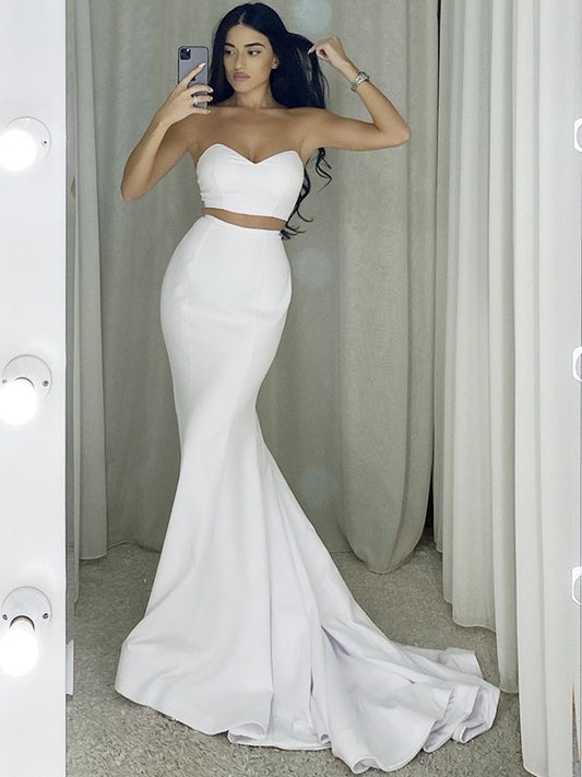 Sleeveless Sweetheart Satin Trumpet/Mermaid Ruffles Sweep/Brush Train Dresses