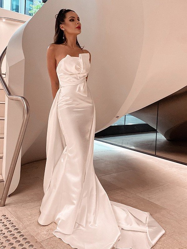 A-Line/Princess Sleeveless Strapless Ruched Court Satin Train Wedding Dresses