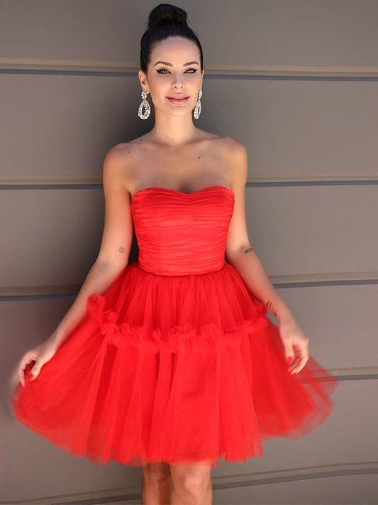 A-Line/Princess Strapless Tulle Sleeveless Ruffles Short/Mini Homecoming Dresses