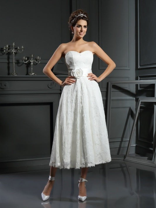 A-Line/Princess Sweetheart Sleeveless Lace Short Lace Wedding Dresses