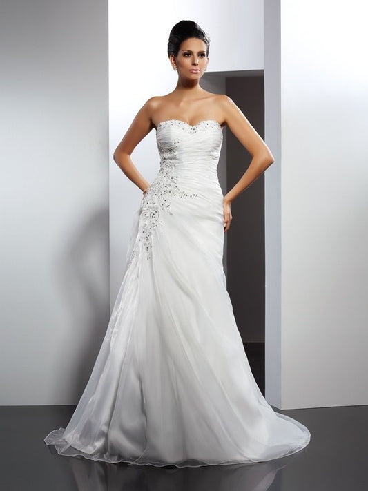 Long A-Line/Princess Sweetheart Sleeveless Applique Organza Wedding Dresses