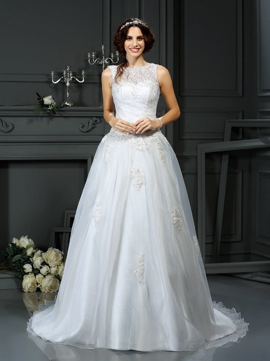 A-Line/Princess Long Sleeveless Scoop Applique Net Wedding Dresses