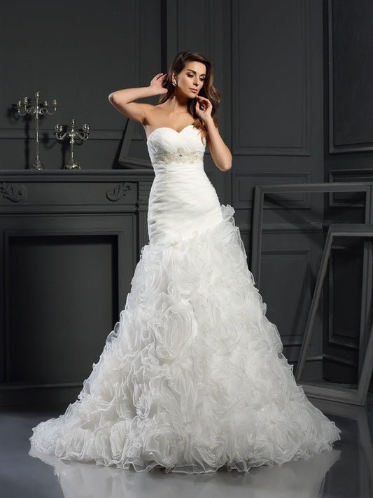 Beading Sleeveless Sweetheart A-Line/Princess Long Organza Wedding Dresses