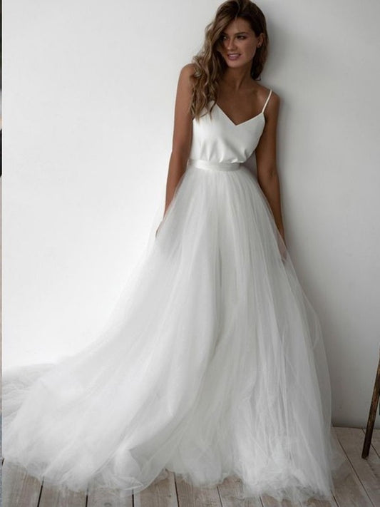 Ruffles Sweep/Brush A-Line/Princess Tulle Spaghetti Straps Sleeveless Train Wedding Dresses