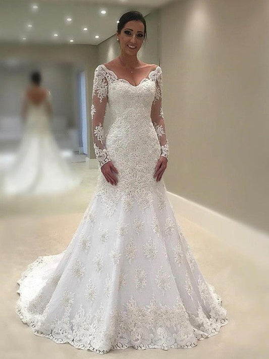 Applique V-neck Sleeves Court Train Long Trumpet/Mermaid Lace Wedding Dresses