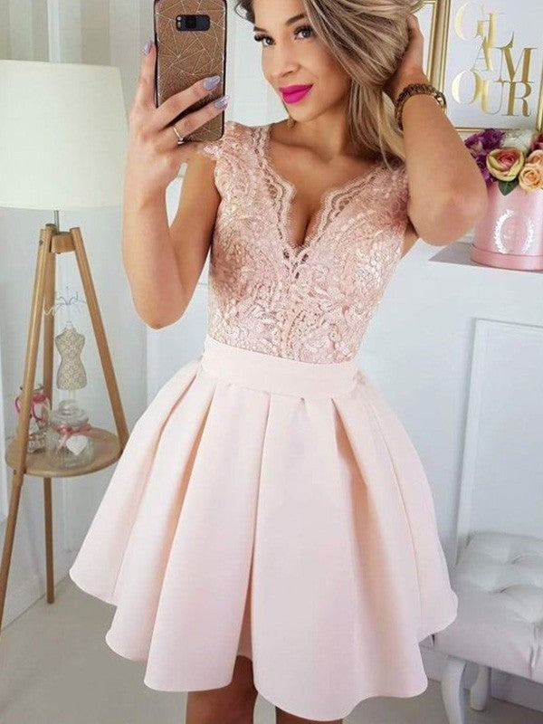 A-Line/Princess Satin Sweetheart Sleeves Applique Short Short/Mini Homecoming Dresses