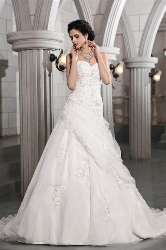 Beading Long Applique Sleeveless Sweetheart A-Line/Princess Organza Wedding Dresses