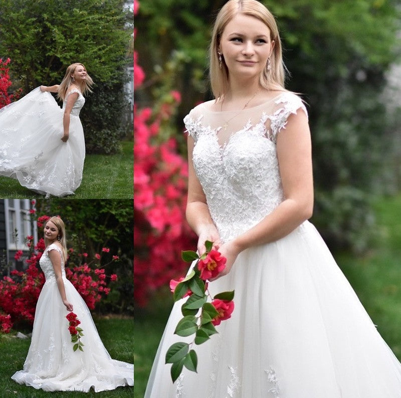 Sleeveless Court A-Line/Princess V-neck Tulle Applique Train Wedding Dresses