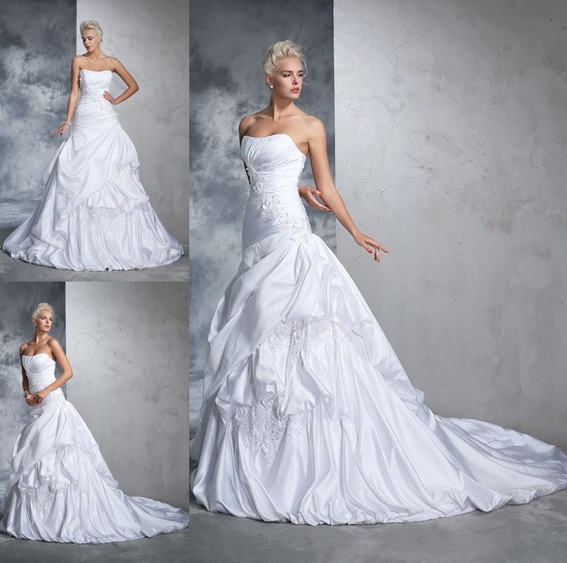 Long Strapless Sleeveless Gown Ball Applique Satin Wedding Dresses