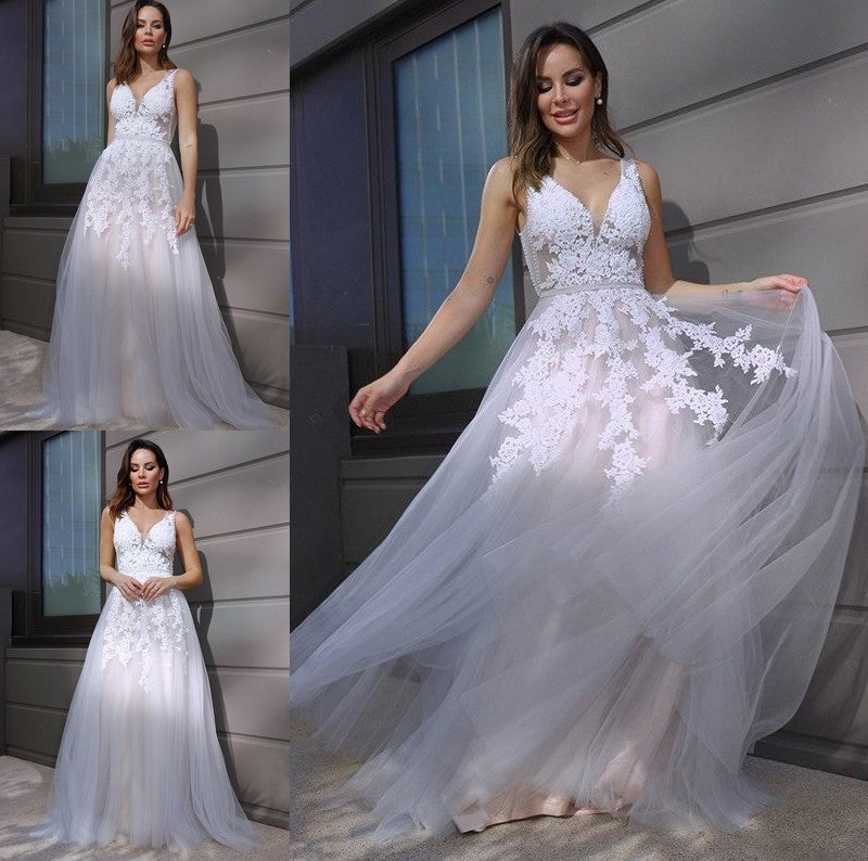 Sweep/Brush Applique Tulle A-Line/Princess V-neck Sleeveless Train Wedding Dresses