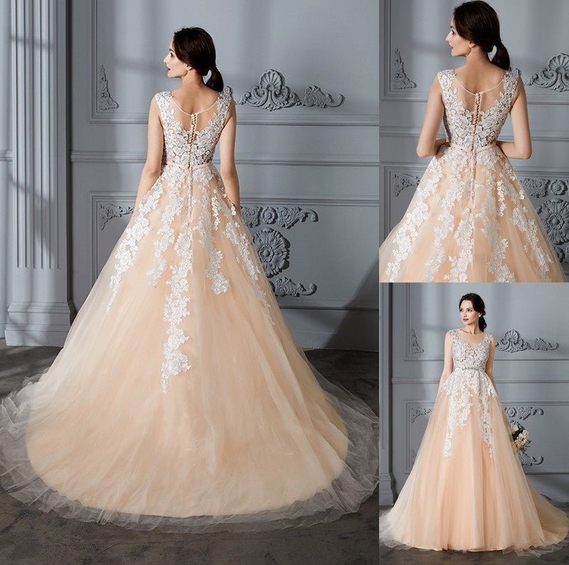 Scoop Sleeveless Gown Train Court Ball Tulle Wedding Dresses