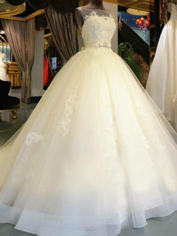 Sweep/Brush Sash/Ribbon/Belt Beading Applique Off-the-Shoulder Gown Ball Train Sleeveless Lace Wedding Dresses