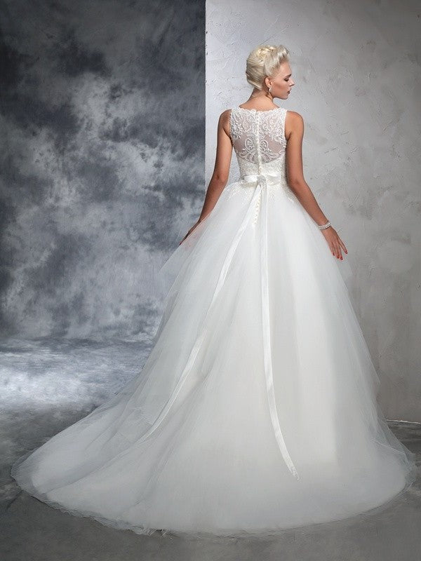 Gown Bateau Applique Long Ball Sleeveless Net Wedding Dresses