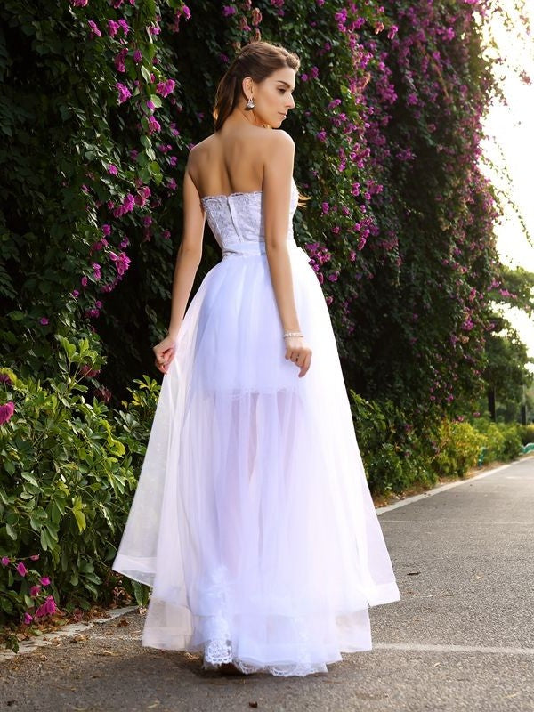 Applique Sweetheart Trumpet/Mermaid Long Sleeveless Tulle Wedding Dresses