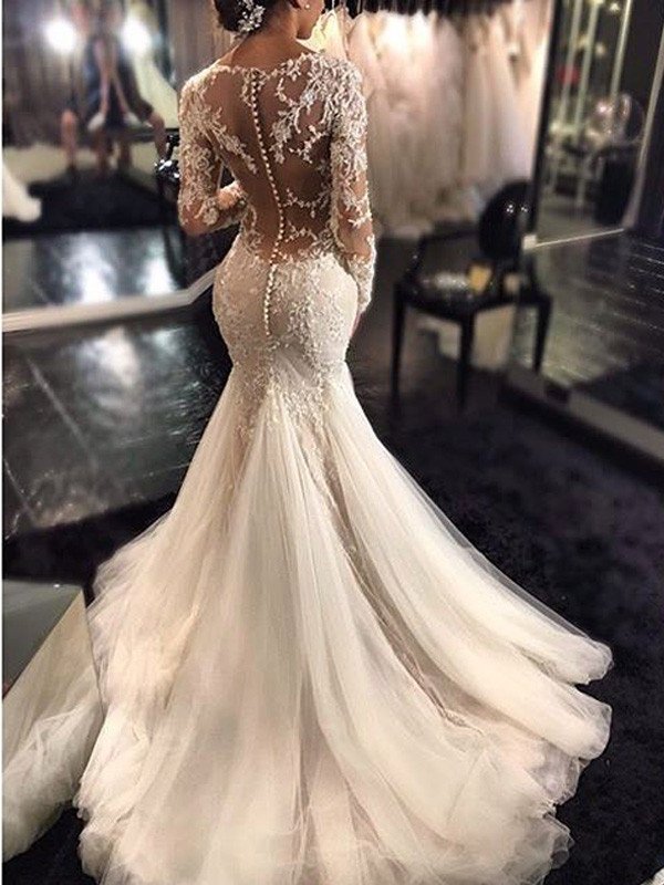 Lace Court Trumpet/Mermaid Train V-neck Long Sleeves Tulle Wedding Dresses