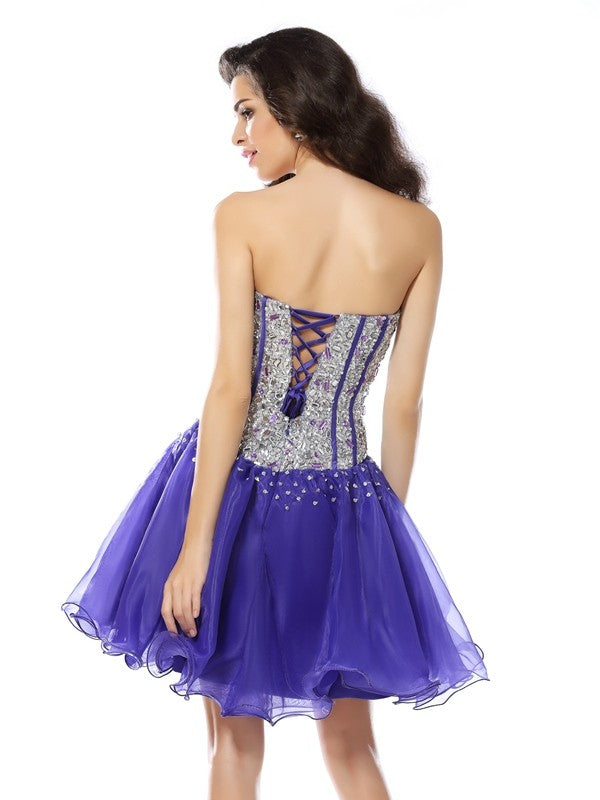 A-Line/Princess Sweetheart Homecoming Dresses Beading Sleeveless Short Organza Cocktail Dresses Cheyanne