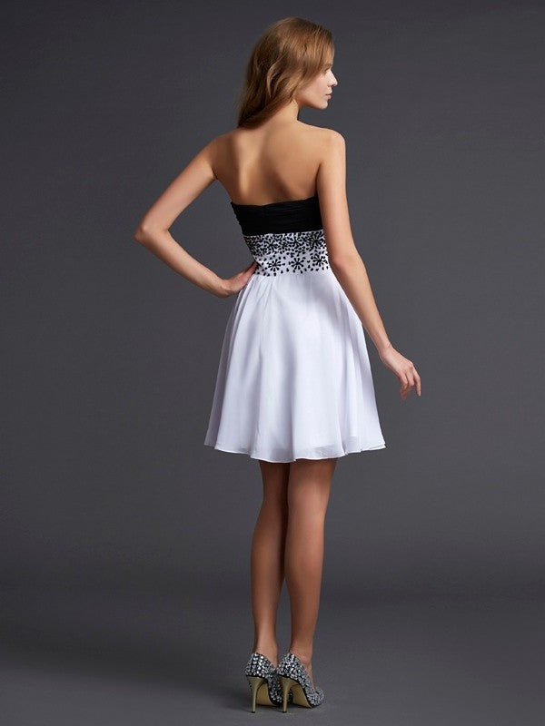 Sleeveless Beading Short Sweetheart A-Line/Princess Chiffon Homecoming Dresses