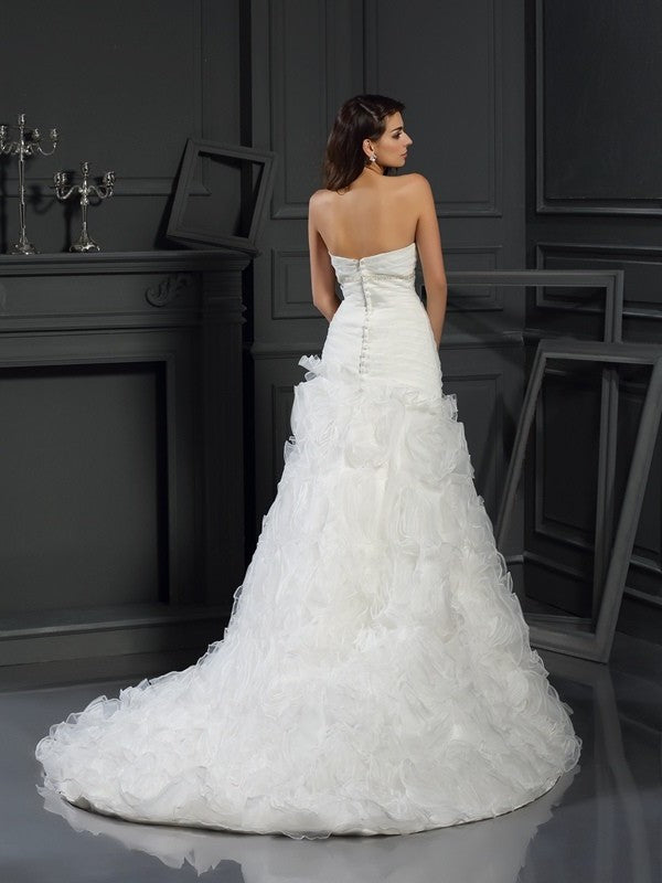 Beading Sleeveless Sweetheart A-Line/Princess Long Organza Wedding Dresses