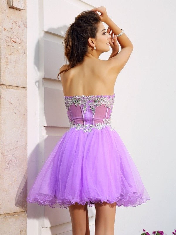 Sweetheart Beading Applique Short A-Line/Princess Sleeveless Organza Cocktail Dresses