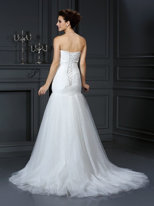 Sheath/Column Sleeveless Beading Sweetheart Long Net Wedding Dresses