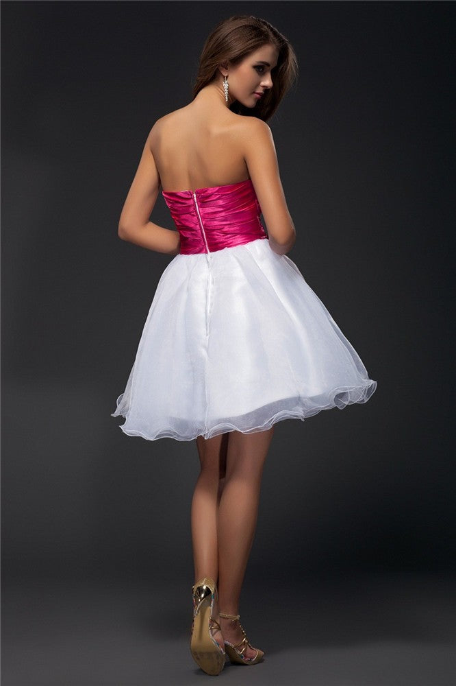 A-Line/Princess Strapless Sleeveless Homecoming Dresses Beading Sash Short Organza Elastic Woven Satin Lia Cocktail Dresses