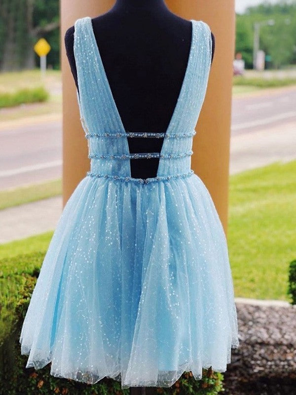 Tulle A-Line/Princess V-neck Sleeveless Beading Short/Mini Homecoming Dresses