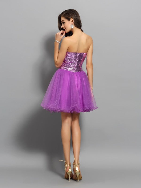 A-Line/Princess Julianna Sweetheart Beading Sleeveless Short Satin Homecoming Dresses Cocktail Dresses