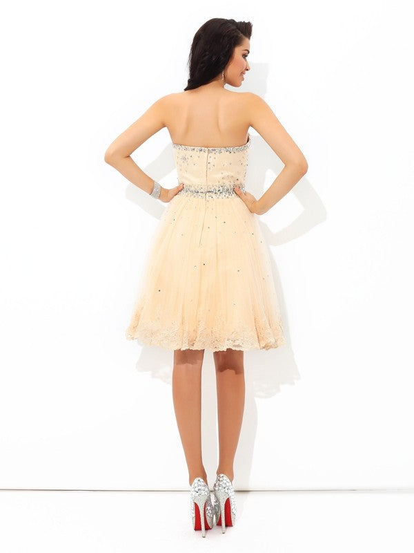 A-Line/Princess Sweetheart Beading Sleeveless Short Dresses Satin Kiera Homecoming Dresses Cocktail