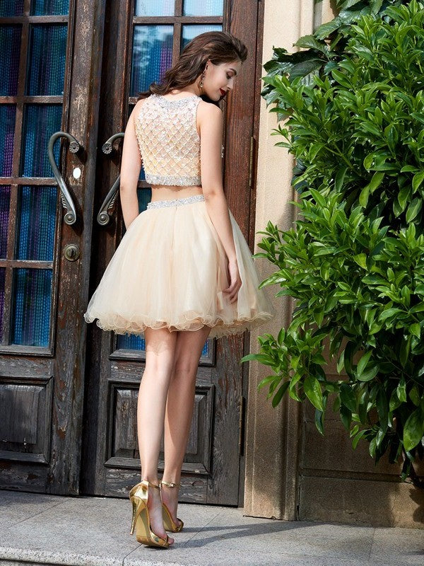 Sleeveless Beading A-Line/Princess Short/Mini Scoop Two Net Piece Homecoming Dresses