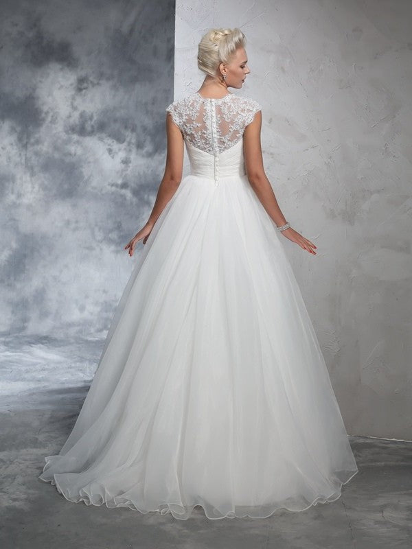 Gown Ball Sweetheart Ruched Sleeveless Long Tulle Wedding Dresses