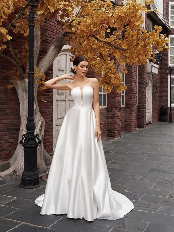 Sleeveless Sweep/Brush Ruffles A-Line/Princess Satin Strapless Train Wedding Dresses