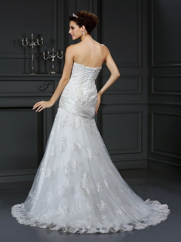 Strapless Sleeveless Sheath/Column Long Applique Satin Wedding Dresses