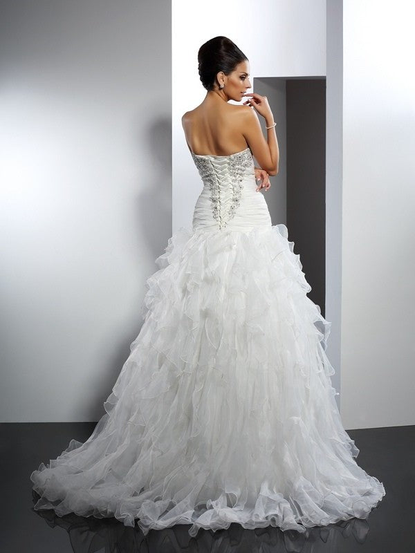 Sweetheart Ball Gown Sleeveless Ruffles Long Tulle Wedding Dresses