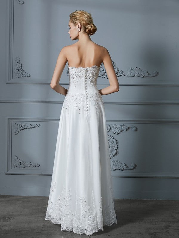 A-Line/Princess Beading Asymmetrical Sweetheart Sleeveless Tulle Wedding Dresses