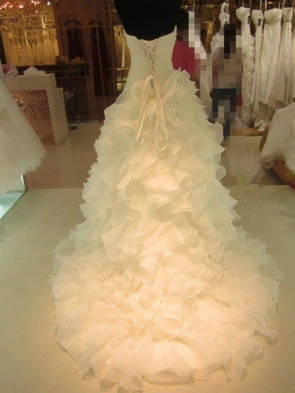 Ball Organza Sleeveless Sweetheart Gown Court Ruffles Train Wedding Dresses