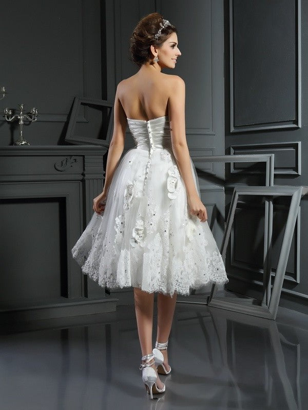 Sweetheart Short Sleeveless Ruched A-Line/Princess Satin Wedding Dresses