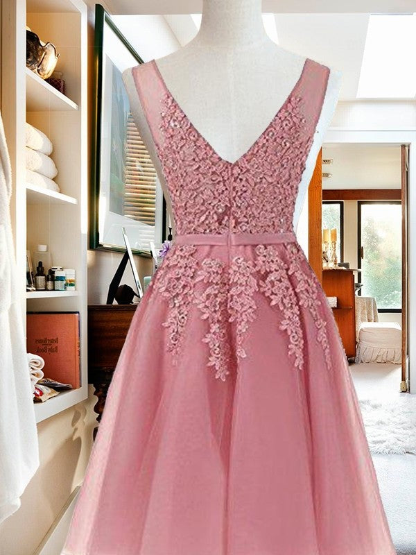 A-Line Tulle With Cut Applique Short V-neck Pink Homecoming Dresses