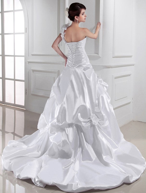 Woven Sleeveless Elastic Pleats A-Line/Princess Sweetheart Long One-shoulder Satin Wedding Dresses