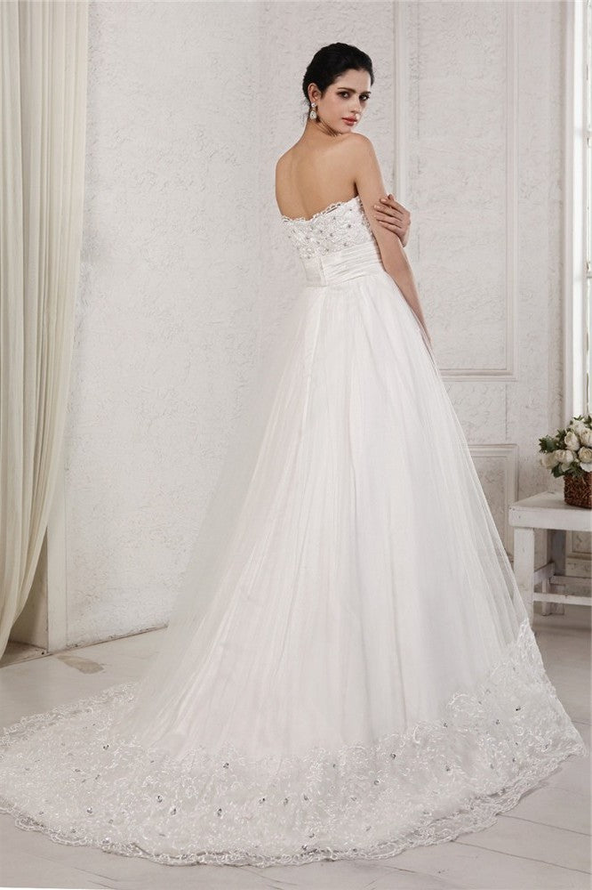 Sweetheart Sleeveless Long A-Line/Princess Applique Beading Net Wedding Dresses