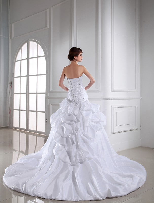 Beading Sleeveless Long Sweetheart Taffeta Wedding Dresses