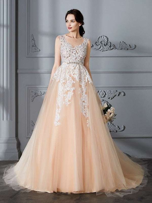 Scoop Sleeveless Gown Train Court Ball Tulle Wedding Dresses