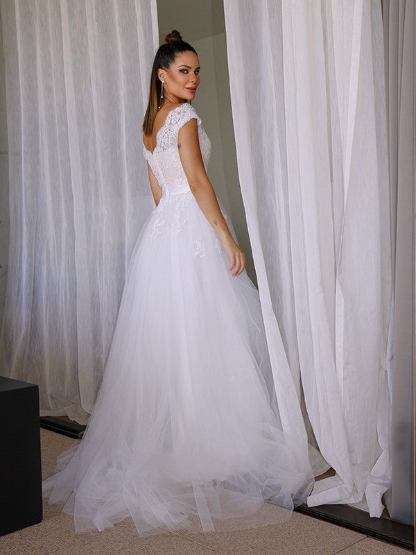 A-Line/Princess V-neck Tulle Lace Sleeveless Floor-Length Wedding Dresses