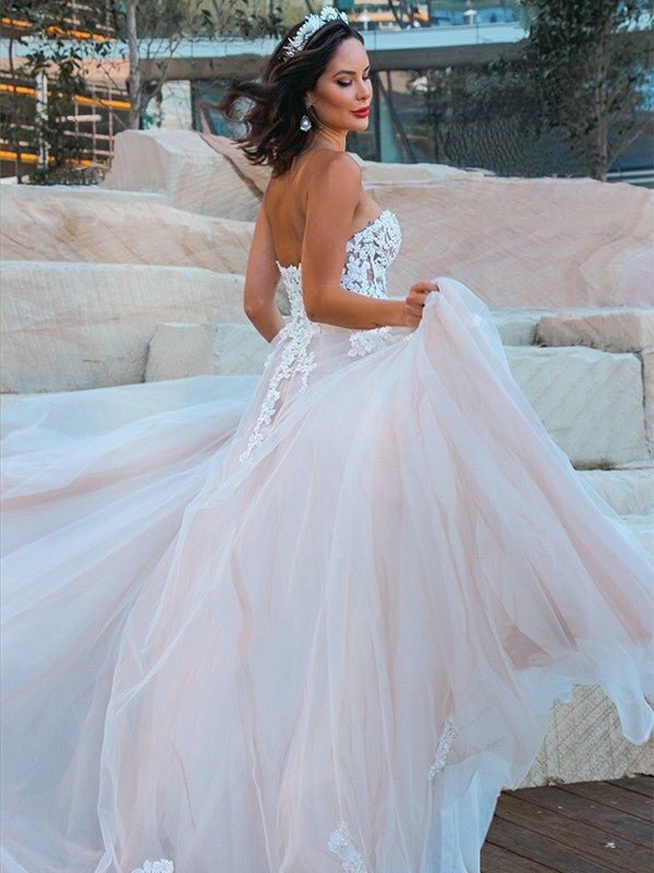 Sleeveless A-Line/Princess Sweetheart Sweep/Brush Tulle Applique Train Wedding Dresses