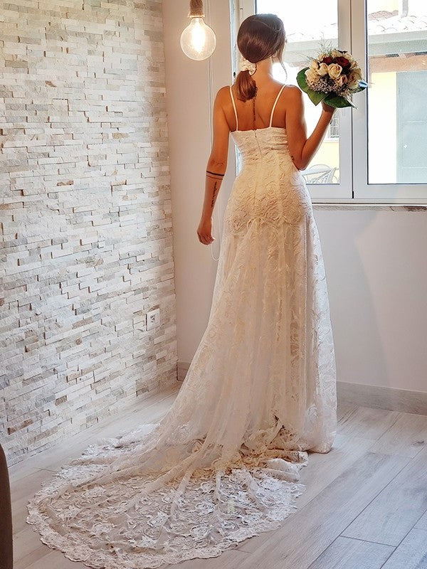 Spaghetti Court Lace Applique Sleeveless Straps Sheath/Column Train Wedding Dresses