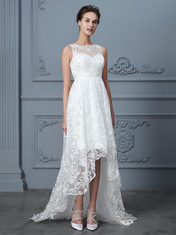 A-Line/Princess Asymmetrical Scoop Sleeveless Lace Wedding Dresses