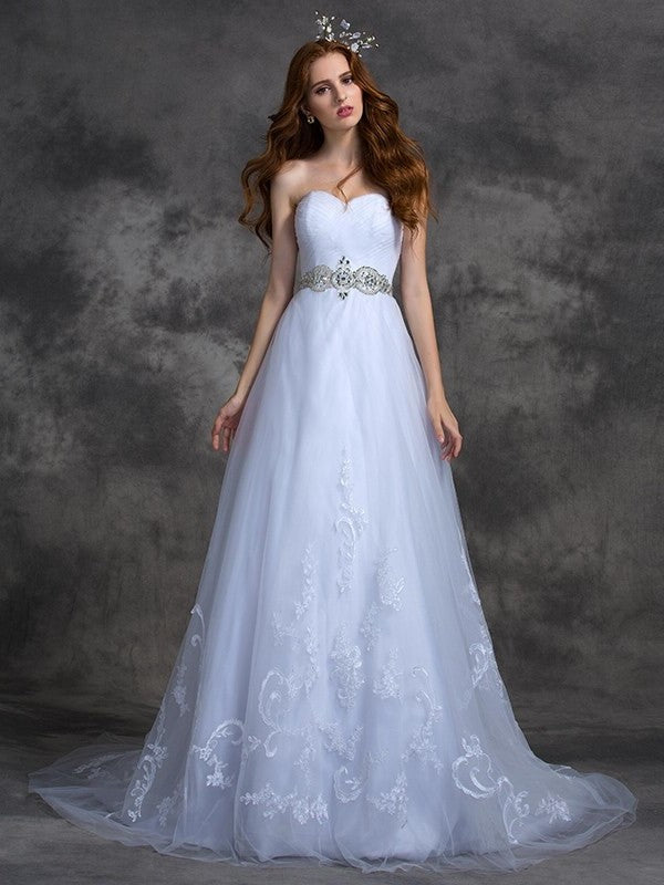 Long A-line/Princess Sleeveless Beading Sweetheart Satin Wedding Dresses