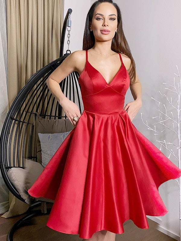 Sleeveless Satin A-Line/Princess V-neck Short/Mini Homecoming Dresses