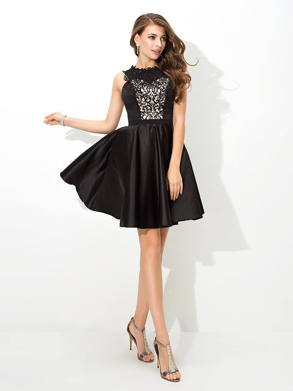 A-Line/Princess Scoop Lace Sleeveless Short Satin Cocktail India Dresses Homecoming Dresses