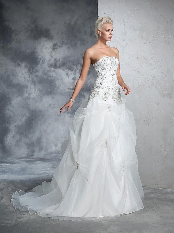 Beading Gown Strapless Ball Long Sleeveless Tulle Wedding Dresses